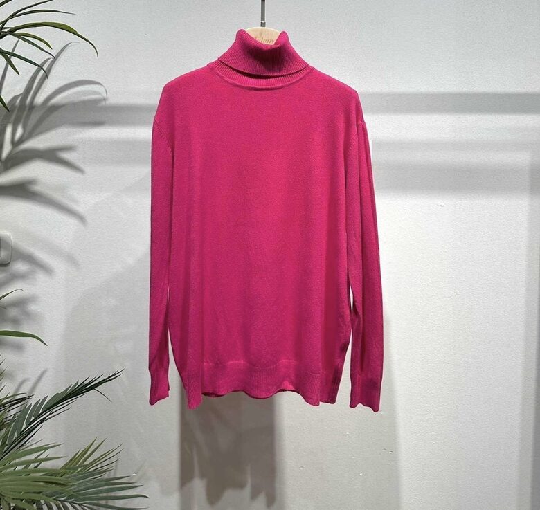 Džemperis - bītlene ar augsto apkakli un viskozi Fuksija Universāls izmērs 